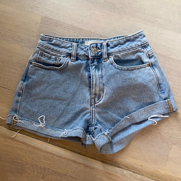 PacSun Other - Pacsun size 22 denim mom shorts